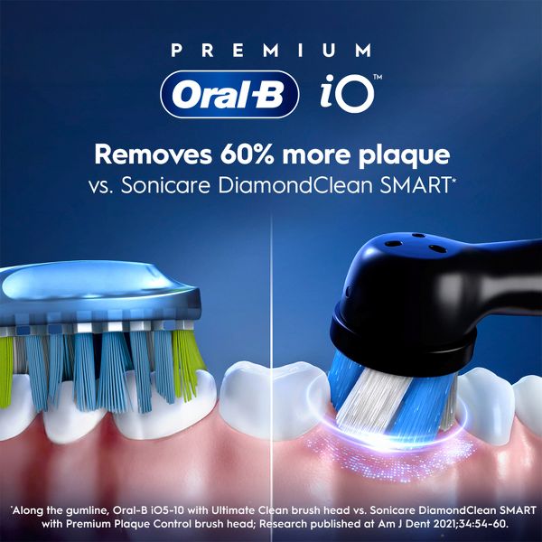 Oral-B iO Series 9 Electric Toothbrush with 4 Brush Heads and Travel Case - Alabaster White