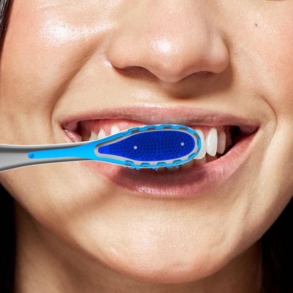 Colgate 360 Advanced Floss-Tip Manual Toothbrush - Soft - 2ct