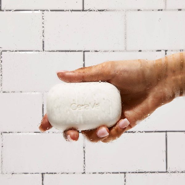 CeraVe SA Body Exfoliating Cleanser Bar for Rough & Bumpy Skin- 4.5oz